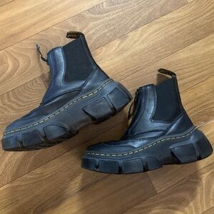 Dr. Martens DMXL Zip Lunar Boots Chelsea Leather Black Size 4M Size 5W Unisex